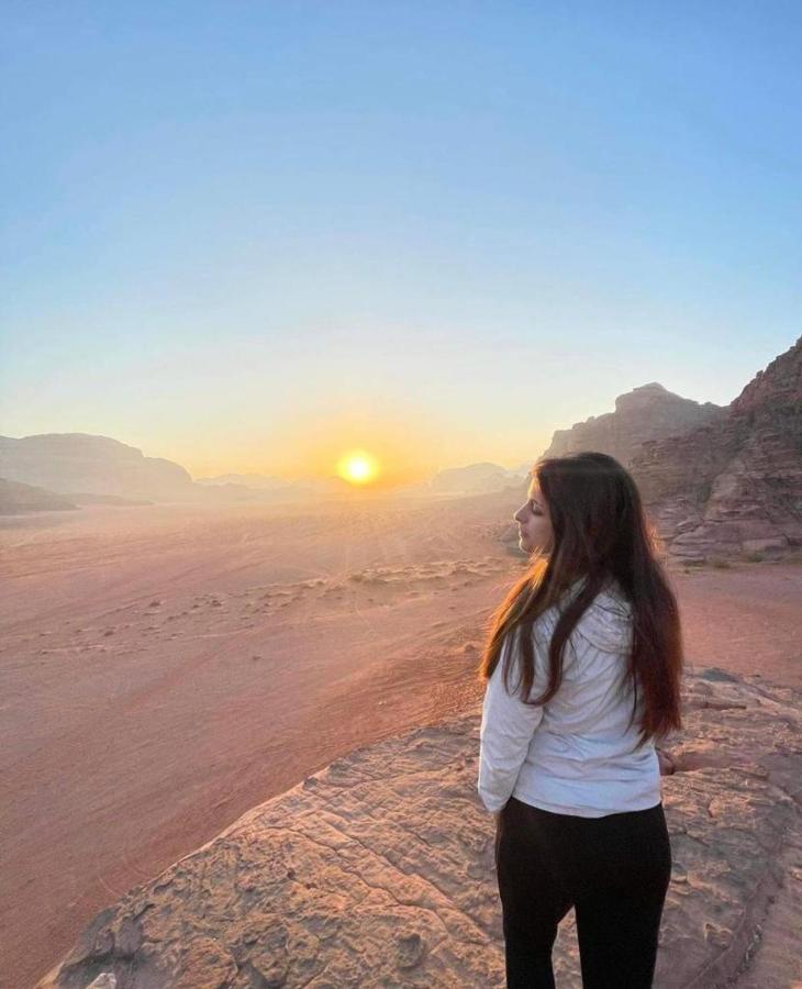 Bedouin Adventure & Tours Hotell Wadi Rum Exteriör bild